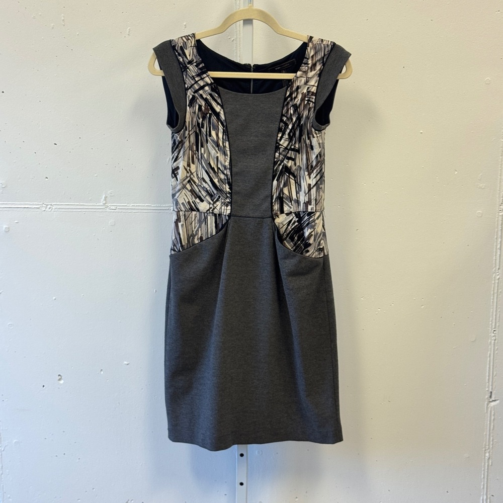 BCBGMAXAZRIA Java Combo Abstract Print Sheath Knee Length Dress Grey Small 2010s